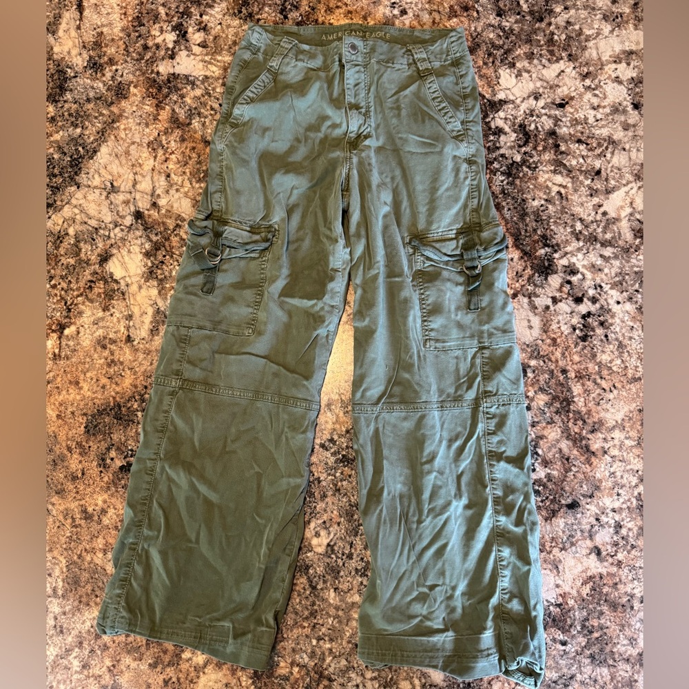 American Eagle Outfitters Olive Cargo Wide Leg Pants